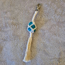 Load image into Gallery viewer, Macrame Crystal Key Rings - jodie.freeyourself